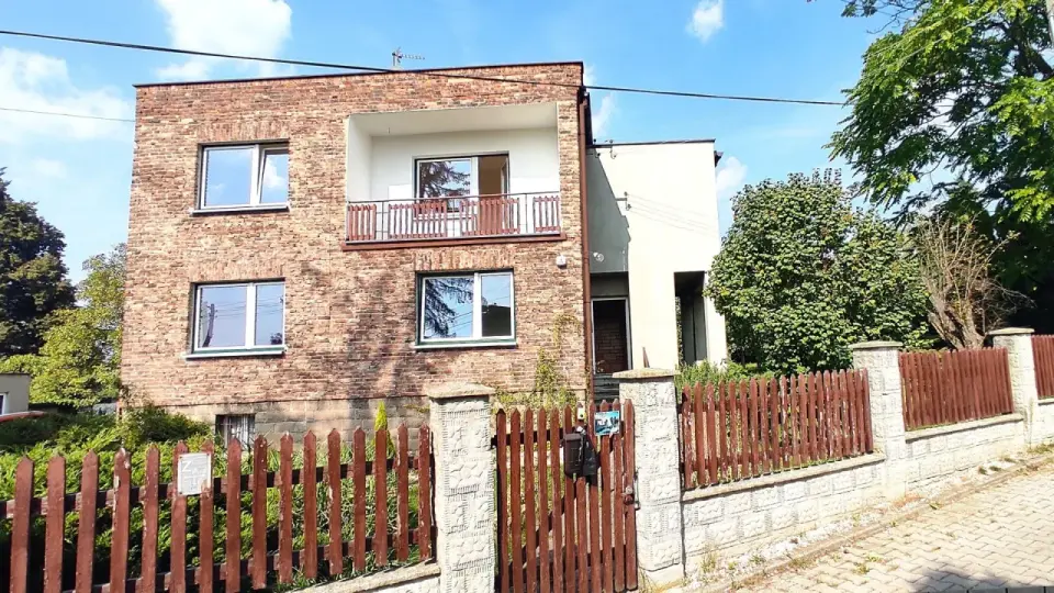 Dom kostka przed i po remoncie - koszty i dobre rozwiązania